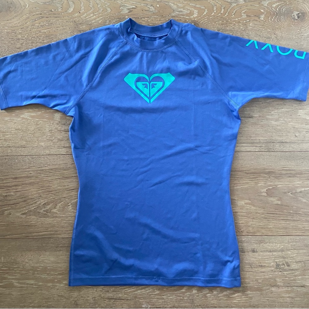 Roxy Rashguard (women’s large)